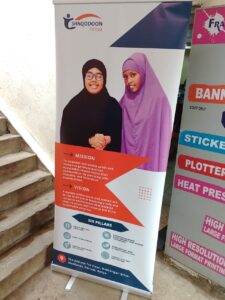 Roll up Banner at nventive communication print shop 4